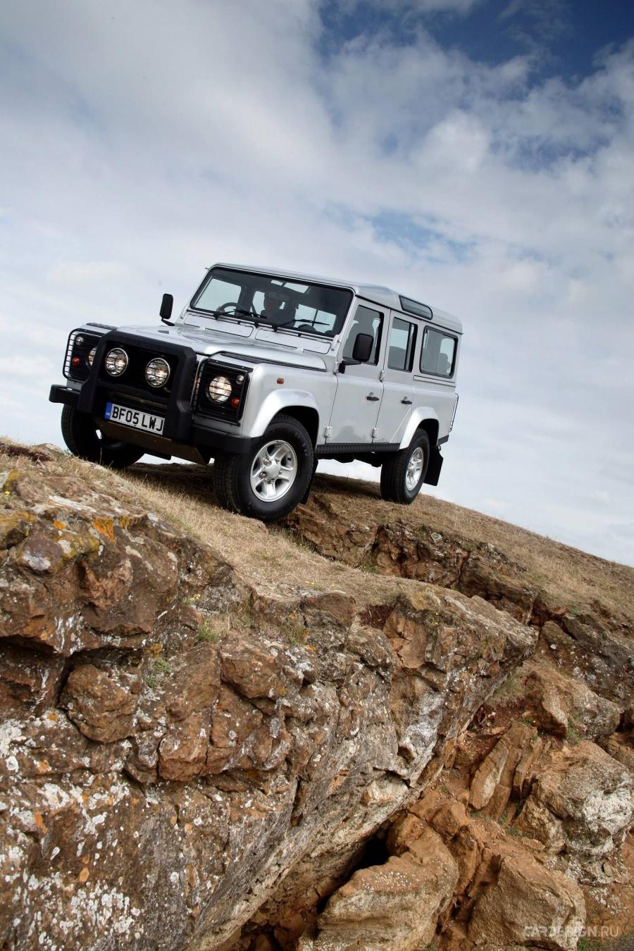  Land Rover Defender 2006 года  (фото 171 из 227)